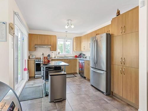 Kitchen - 218A  - 218C Rue Elm, Châteauguay, QC - Indoor Photo Showing Kitchen