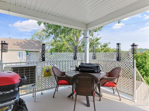 Patio - 218A  - 218C Rue Elm, Châteauguay, QC - Outdoor With Deck Patio Veranda With Exterior