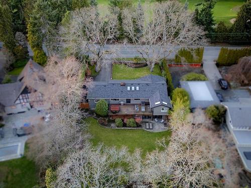 3465 Cadboro Bay Rd, Oak Bay, BC 