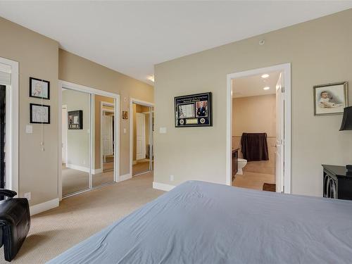 101-1400 Lynburne Pl, Langford, BC - Indoor Photo Showing Bedroom