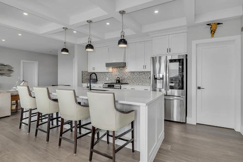 2492 Tallus Heights Lane, West Kelowna, BC - Indoor Photo Showing Kitchen With Upgraded Kitchen