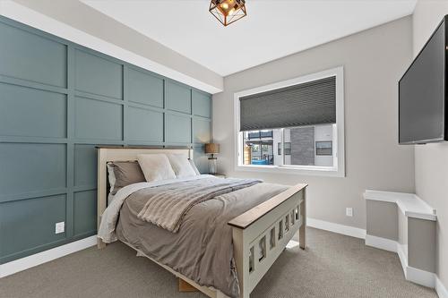 2492 Tallus Heights Lane, West Kelowna, BC - Indoor Photo Showing Bedroom