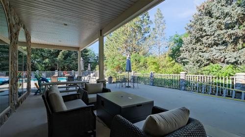 342-550 Yates Road, Kelowna, BC - Outdoor With Deck Patio Veranda With Exterior