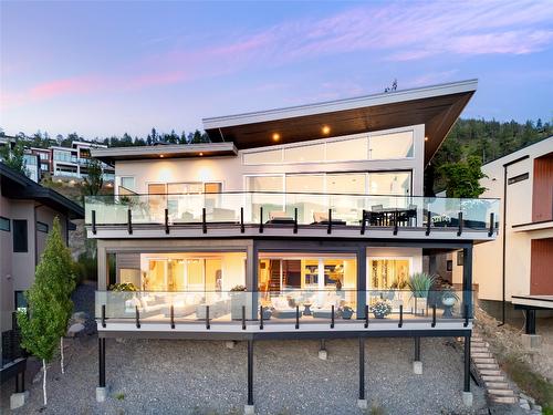 3354 Mckinley Beach Drive, Kelowna, BC - Outdoor With Deck Patio Veranda