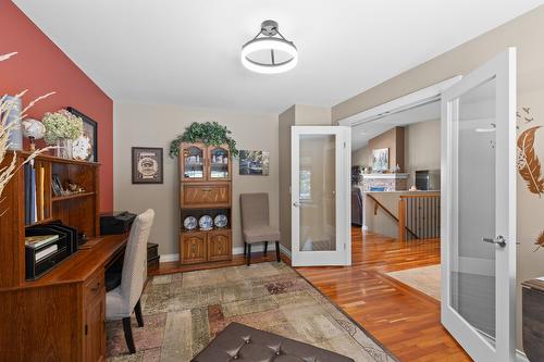 229-2455 Quail Ridge Boulevard, Kelowna, BC - Indoor Photo Showing Other Room