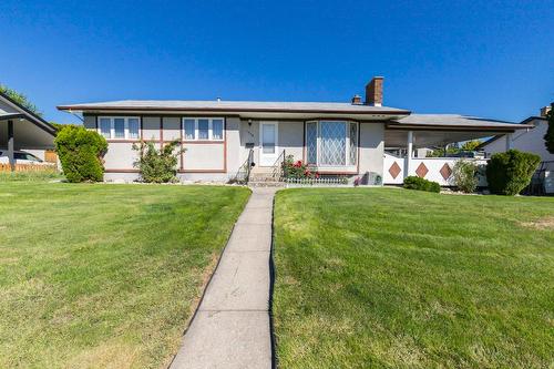 1770 High Road, Kelowna, BC - Outdoor With Facade