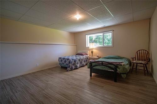 2316 Sunvale Place, Okanagan Falls, BC - Indoor Photo Showing Bedroom