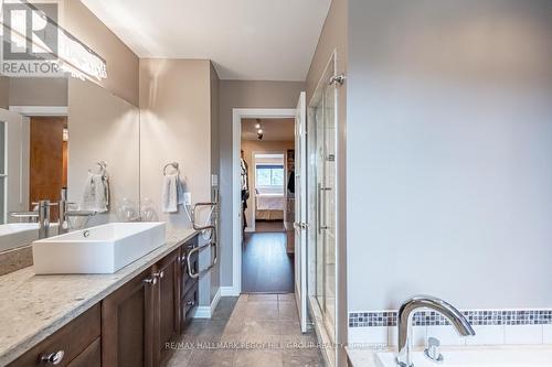 74 Golden Meadow Road, Barrie, ON - Indoor Photo Showing Bathroom