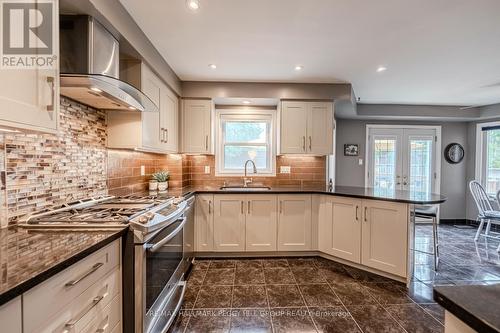 74 Golden Meadow Road, Barrie, ON - Indoor Photo Showing Kitchen With Upgraded Kitchen