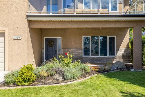 1704 Merlot Drive, West Kelowna, BC - Outdoor