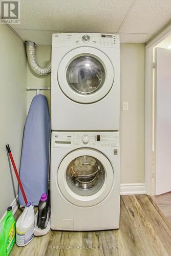 910 - 345 Driftwood Avenue, Toronto (Black Creek), ON - Indoor Photo Showing Laundry Room