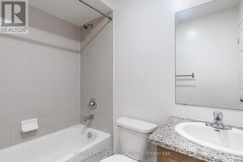 20 Odoardo Di Santo Circle, Toronto (Downsview-Roding-Cfb), ON - Indoor Photo Showing Bathroom