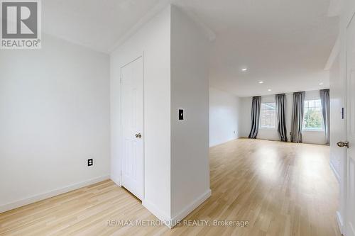 20 Odoardo Di Santo Circle, Toronto (Downsview-Roding-Cfb), ON - Indoor Photo Showing Other Room