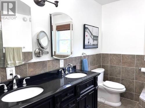 272 Clouthier Road, St. Charles, ON - Indoor Photo Showing Bathroom