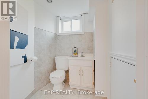 112 Buckingham Drive, Hamilton (Westcliffe), ON - Indoor Photo Showing Bathroom