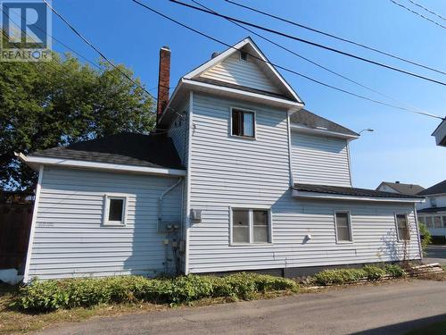 215 Gloucester St, Sault Ste Marie, ON - Outdoor With Exterior