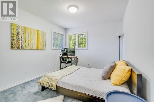 1045 Aldon Road, Kelowna, BC - Indoor Photo Showing Bedroom