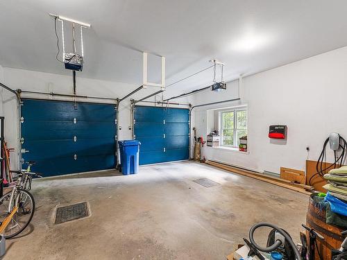 Garage - 354 Ch. Jolley, Shefford, QC - Indoor Photo Showing Garage