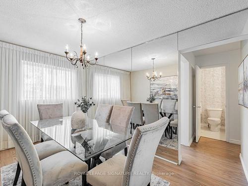 139-91 L'Amoreaux Dr, Toronto, ON - Indoor Photo Showing Dining Room