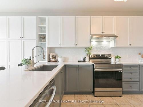 20 Fawnridge Rd, Caledon, ON - Indoor Photo Showing Kitchen With Upgraded Kitchen