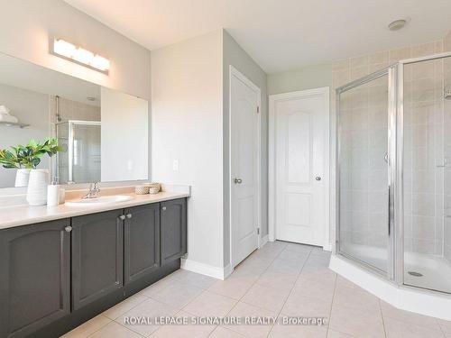 20 Fawnridge Rd, Caledon, ON - Indoor Photo Showing Bathroom