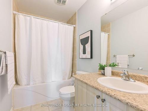 20 Fawnridge Rd, Caledon, ON - Indoor Photo Showing Bathroom