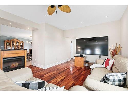 Family room - 150  - C Ch. De Sand Bay, Clarendon, QC - Indoor Photo Showing Living Room With Fireplace