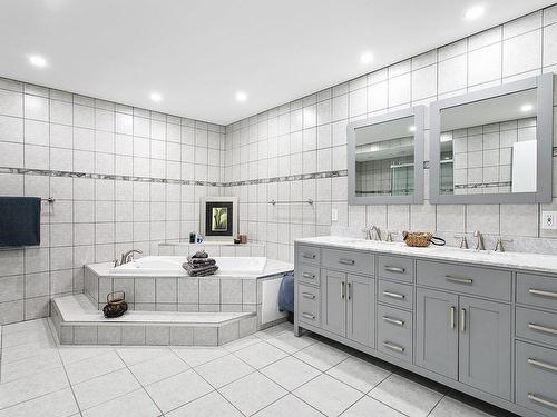 Ensuite bathroom - 150  - C Ch. De Sand Bay, Clarendon, QC - Indoor Photo Showing Bathroom