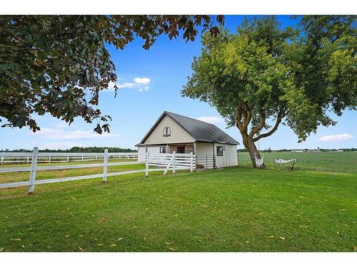 Stable - 150  - C Ch. De Sand Bay, Clarendon, QC - Outdoor With View