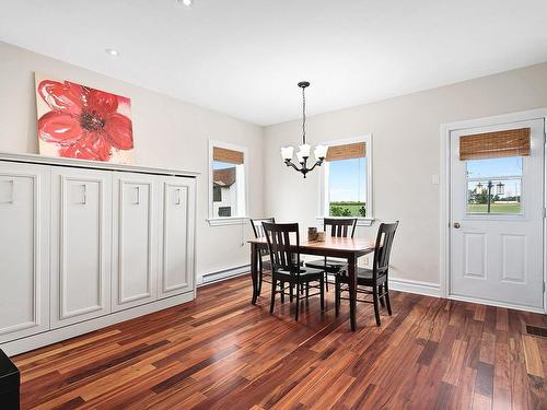 Dinette - 150  - C Ch. De Sand Bay, Clarendon, QC - Indoor Photo Showing Dining Room