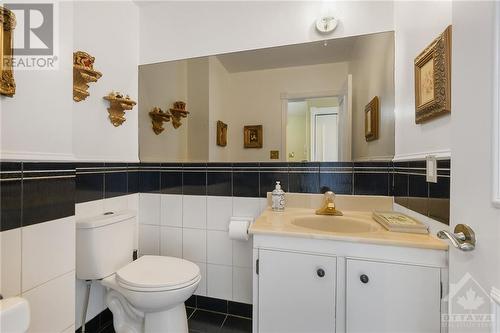 2309 Samuel Drive, Ottawa, ON - Indoor Photo Showing Bathroom