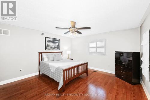 3353 Azelia Court, Mississauga, ON - Indoor Photo Showing Bedroom