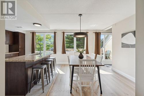 208 - 107 Wintergreen Place, Blue Mountains (Blue Mountain Resort Area), ON - Indoor Photo Showing Dining Room