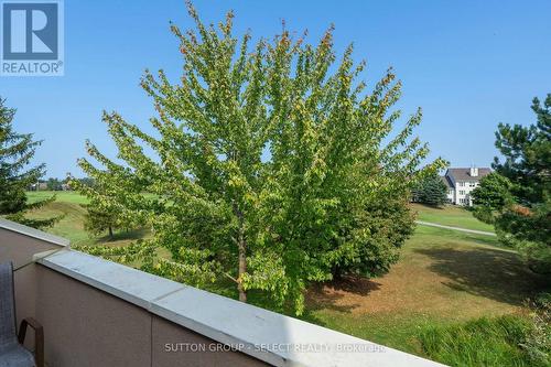 Rear balcony: golf course views - 208 - 107 Wintergreen Place, Blue Mountains (Blue Mountain Resort Area), ON - Outdoor