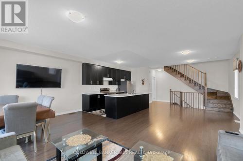 42 Donald Ficht Crescent, Brampton, ON - Indoor Photo Showing Living Room