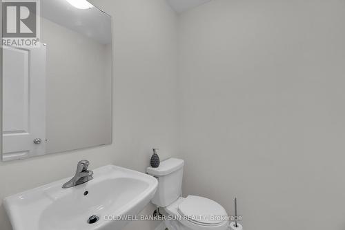 42 Donald Ficht Crescent, Brampton, ON - Indoor Photo Showing Bathroom