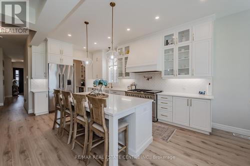 181 Savannah Ridge Drive, Brant (Paris), ON - Indoor Photo Showing Kitchen With Upgraded Kitchen