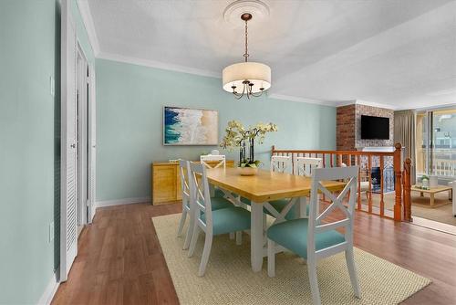 Dining Room (virtually staged) - 1359 White Oaks Boulevard|Unit #1604, Oakville, ON - Indoor Photo Showing Dining Room