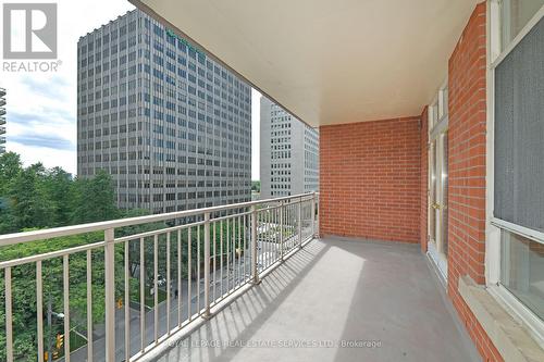 704 - 1 Deer Park Crescent, Toronto (Yonge-St. Clair), ON - Outdoor With Exterior