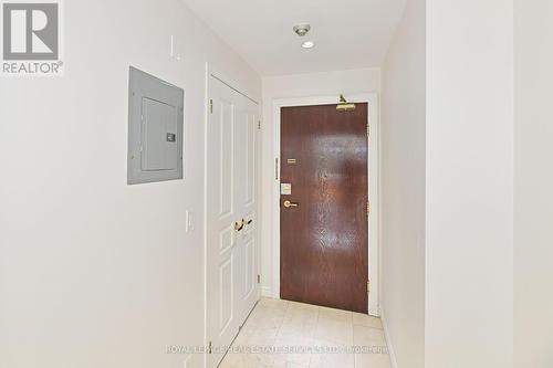 704 - 1 Deer Park Crescent, Toronto (Yonge-St. Clair), ON - Indoor Photo Showing Other Room