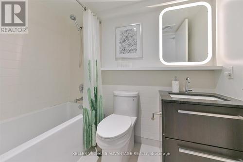 8 - 106 Varna Drive, Toronto (Englemount-Lawrence), ON - Indoor Photo Showing Bathroom