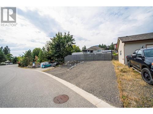 2091 Rose Tree Road, West Kelowna, BC - Outdoor