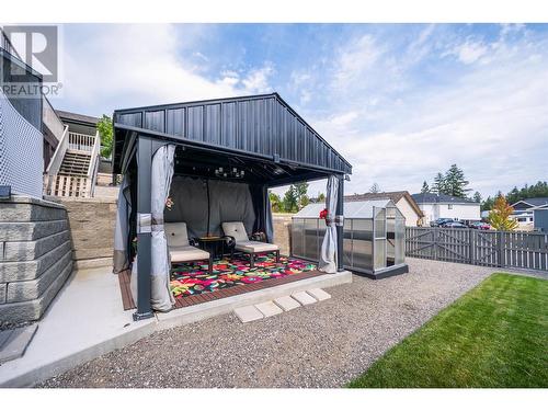 2091 Rose Tree Road, West Kelowna, BC - Outdoor With Exterior