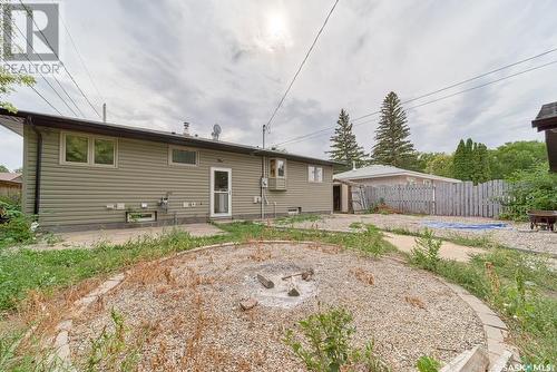 1196 Duffield Crescent, Moose Jaw, SK - Outdoor