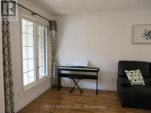 564 Thelma Street, Burlington (Appleby), ON - Indoor Photo Showing Other Room