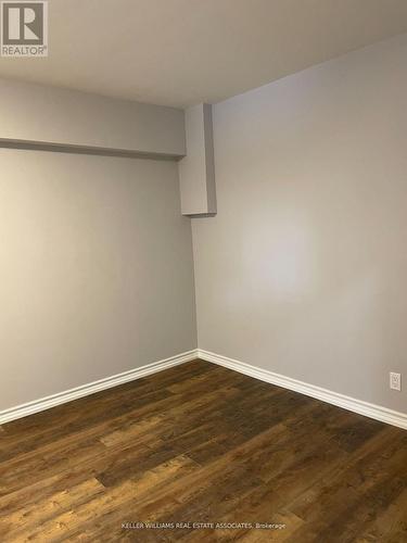 233 Lakeshore Road E, Mississauga, ON - Indoor Photo Showing Other Room