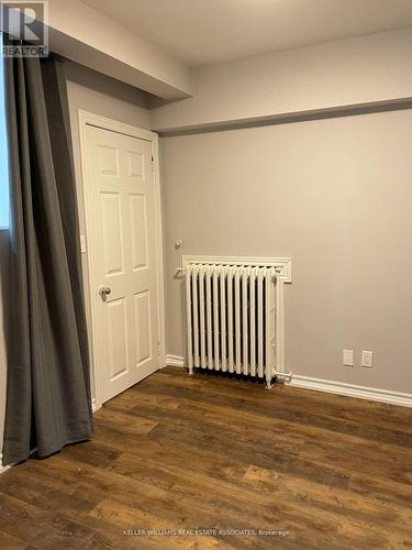 233 Lakeshore Road E, Mississauga, ON - Indoor Photo Showing Other Room