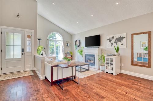 34 Novoco Drive, Hamilton, ON - Indoor With Fireplace