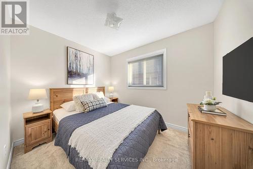 1492 Warbler Road, Oakville, ON - Indoor Photo Showing Bedroom