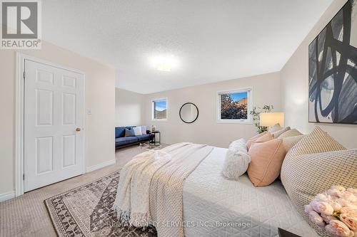 1492 Warbler Road, Oakville (West Oak Trails), ON - Indoor Photo Showing Bedroom